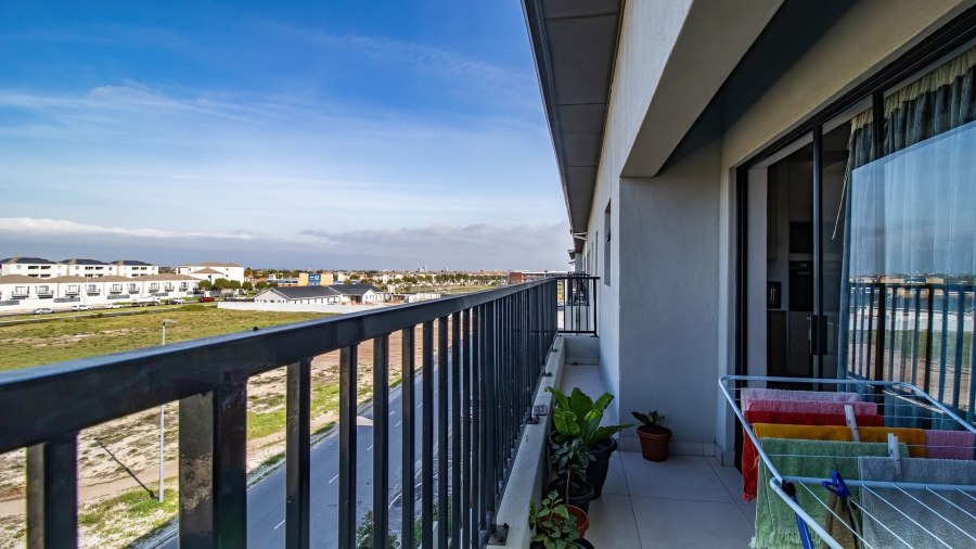 3 Bedroom Property for Sale in Sandown Western Cape